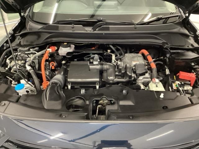 ヴェゼル ｅ：ＨＥＶＺ　メモリーナビ　ドラレコ　ＥＴＣ　衝突回避支援ブレーキ機能　スマキ　Ｐトランク　フルオートエアコン　Ｄレコ　エアバッグ　両席エアバック　Ｒカメ　パワーウィンドウ　ＬＥＤランプ　ソナー　クルーズＣ　ＵＳＢ（21枚目）