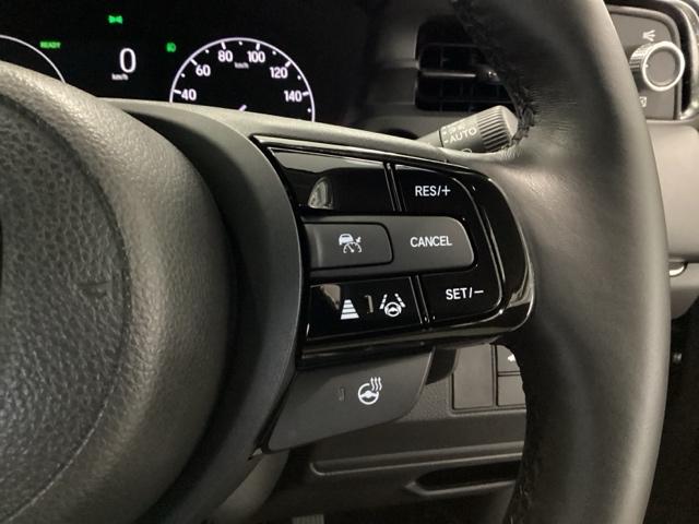 ヴェゼル ｅ：ＨＥＶＺ　メモリーナビ　ドラレコ　ＥＴＣ　衝突回避支援ブレーキ機能　スマキ　Ｐトランク　フルオートエアコン　Ｄレコ　エアバッグ　両席エアバック　Ｒカメ　パワーウィンドウ　ＬＥＤランプ　ソナー　クルーズＣ　ＵＳＢ（36枚目）