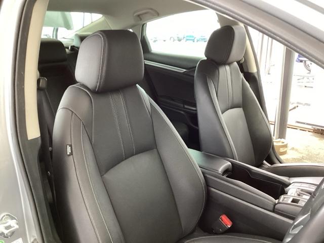 シビック セダン　純正メモリーナビ　本革パワーシート　サイドエアバッグ　ＤＶＤ視聴可能　横滑り防止装置　ＵＳＢ　地デジＴＶ　リアカメラ　クルーズコントロール　アイドリングストップ　スマキー　前席シートヒーター　ＡＢＳ（56枚目）