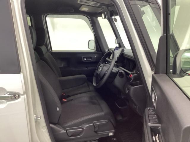 Ｎ－ＢＯＸカスタム ベースグレード　純正メモリーナビ　ドラレコ　リアカメラ　ＵＳＢ接続　ＣＭＢＳ　Ｄレコ　ベンチシート　オートエアコン　スマートキ　ＬＥＤ　盗難防止装置　クルコン　ＥＴＣ　バックカメラ　フルセグＴＶ　パワーステアリング（17枚目）