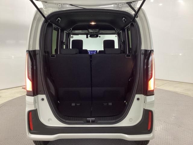 Ｎ－ＢＯＸカスタム ベースグレード　純正メモリーナビ　ドラレコ　リアカメラ　ＵＳＢ接続　ＣＭＢＳ　Ｄレコ　ベンチシート　オートエアコン　スマートキ　ＬＥＤ　盗難防止装置　クルコン　ＥＴＣ　バックカメラ　フルセグＴＶ　パワーステアリング（23枚目）