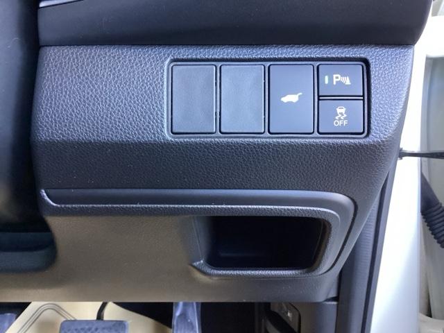 ヴェゼル e:HEVZ 純正ナビ フルセグ リアカメラ 衝突回避支援ブレーキ機能 スマキ Pトランク フルオートエアコン Dレコ エアバッグ 両席エアバック Rカメ パワーウィンドウ LEDランプ ソナー クルーズC USB(17枚目)