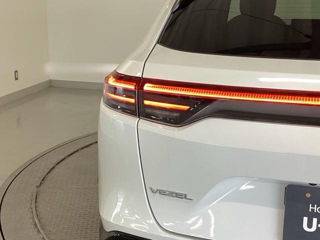 ヴェゼル e:HEVZ 純正ナビ フルセグ リアカメラ 衝突回避支援ブレーキ機能 スマキ Pトランク フルオートエアコン Dレコ エアバッグ 両席エアバック Rカメ パワーウィンドウ LEDランプ ソナー クルーズC USB(36枚目)