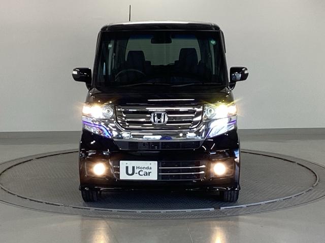 Ｎ－ＢＯＸカスタム ＧＳＳパッケージ　純正メモリーナビ　両側電動スライドドア　両側パワ－スライドドア　ＴＶナビ　整備記録簿　スマ－トキ－　Ｂカメ　ＥＴＣ付き　エアコン　ＥＳＣ　Ａ－ＳＴＯＰ　盗難防止システム　パワーウィンドウ　ＤＶＤ（6枚目）