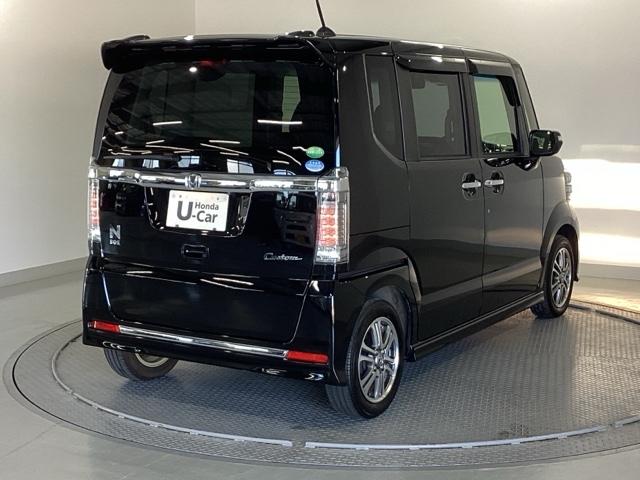 Ｎ－ＢＯＸカスタム ＧＳＳパッケージ　純正メモリーナビ　両側電動スライドドア　両側パワ－スライドドア　ＴＶナビ　整備記録簿　スマ－トキ－　Ｂカメ　ＥＴＣ付き　エアコン　ＥＳＣ　Ａ－ＳＴＯＰ　盗難防止システム　パワーウィンドウ　ＤＶＤ（8枚目）