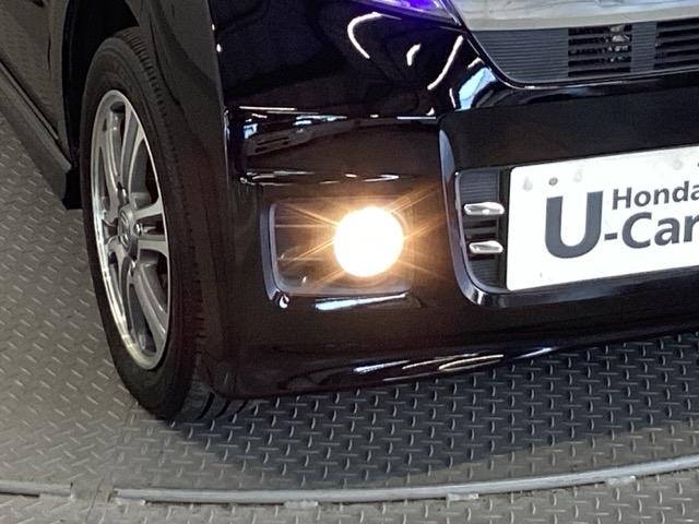 Ｎ－ＢＯＸカスタム ＧＳＳパッケージ　純正メモリーナビ　両側電動スライドドア　両側パワ－スライドドア　ＴＶナビ　整備記録簿　スマ－トキ－　Ｂカメ　ＥＴＣ付き　エアコン　ＥＳＣ　Ａ－ＳＴＯＰ　盗難防止システム　パワーウィンドウ　ＤＶＤ（24枚目）