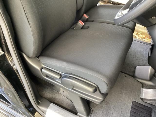 Ｎ－ＢＯＸカスタム ＧＳＳパッケージ　純正メモリーナビ　両側電動スライドドア　両側パワ－スライドドア　ＴＶナビ　整備記録簿　スマ－トキ－　Ｂカメ　ＥＴＣ付き　エアコン　ＥＳＣ　Ａ－ＳＴＯＰ　盗難防止システム　パワーウィンドウ　ＤＶＤ（57枚目）