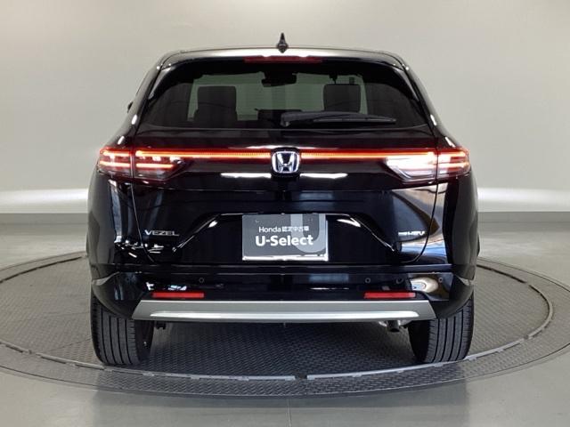 ヴェゼル e:HEVZ 純正ナビ フルセグ リアカメラ 衝突回避支援ブレーキ機能 スマキ Pトランク フルオートエアコン エアバッグ 両席エアバック Rカメ パワーウィンドウ LEDランプ ソナー クルーズC ナビ&TV(9枚目)