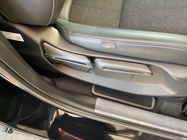 ヴェゼル e:HEVZ 純正ナビ フルセグ リアカメラ 衝突回避支援ブレーキ機能 スマキ Pトランク フルオートエアコン エアバッグ 両席エアバック Rカメ パワーウィンドウ LEDランプ ソナー クルーズC ナビ&TV(47枚目)