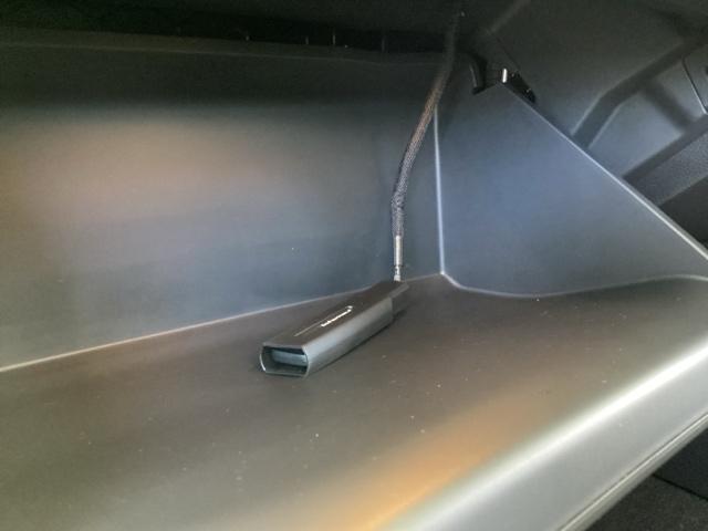 アコード ＥＸ　純正メモリーナビ　本革Ｐシート　Ｓルーフ　カーテンエアバッグ　イモビ　追突軽減ブレーキ　オートエアコン　ＬＥＤヘッドライト　パワ－シ－ト　皮シート　横滑り防止装置　地デジフルセグ　スマキー　ＵＳＢ接続（36枚目）