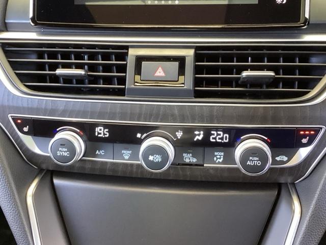 アコード ＥＸ　純正メモリーナビ　本革Ｐシート　Ｓルーフ　カーテンエアバッグ　イモビ　追突軽減ブレーキ　オートエアコン　ＬＥＤヘッドライト　パワ－シ－ト　皮シート　横滑り防止装置　地デジフルセグ　スマキー　ＵＳＢ接続（40枚目）