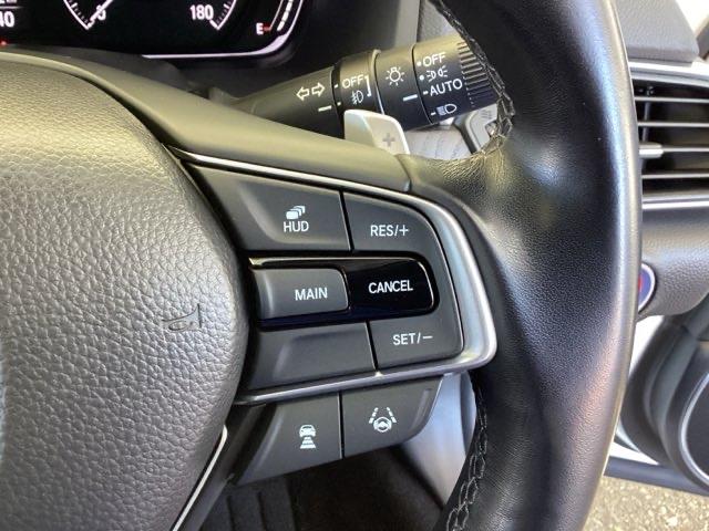 アコード ＥＸ　純正メモリーナビ　本革Ｐシート　Ｓルーフ　カーテンエアバッグ　イモビ　追突軽減ブレーキ　オートエアコン　ＬＥＤヘッドライト　パワ－シ－ト　皮シート　横滑り防止装置　地デジフルセグ　スマキー　ＵＳＢ接続（46枚目）