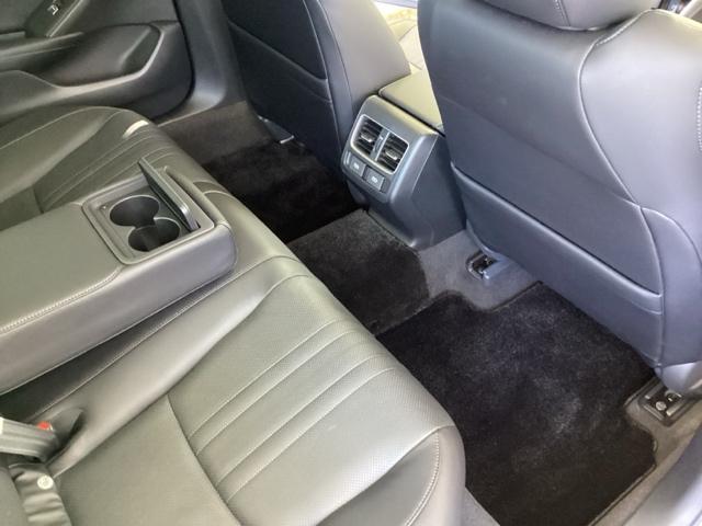 アコード ＥＸ　純正メモリーナビ　本革Ｐシート　Ｓルーフ　カーテンエアバッグ　イモビ　追突軽減ブレーキ　オートエアコン　ＬＥＤヘッドライト　パワ－シ－ト　皮シート　横滑り防止装置　地デジフルセグ　スマキー　ＵＳＢ接続（67枚目）