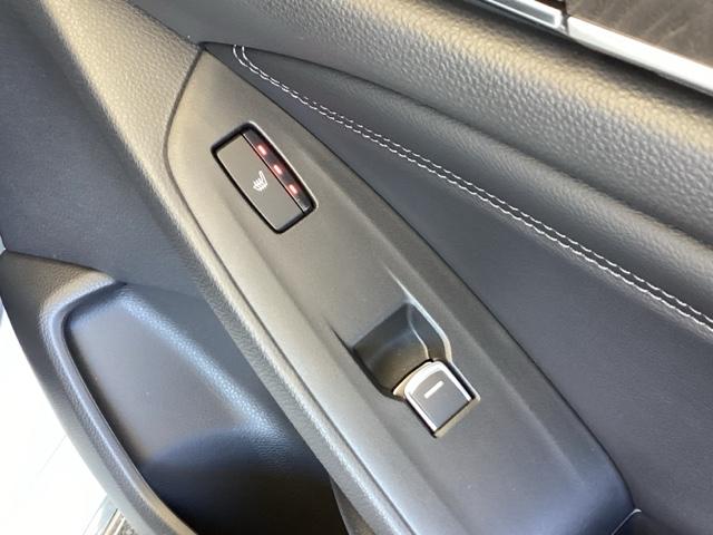 アコード ＥＸ　純正メモリーナビ　本革Ｐシート　Ｓルーフ　カーテンエアバッグ　イモビ　追突軽減ブレーキ　オートエアコン　ＬＥＤヘッドライト　パワ－シ－ト　皮シート　横滑り防止装置　地デジフルセグ　スマキー　ＵＳＢ接続（69枚目）