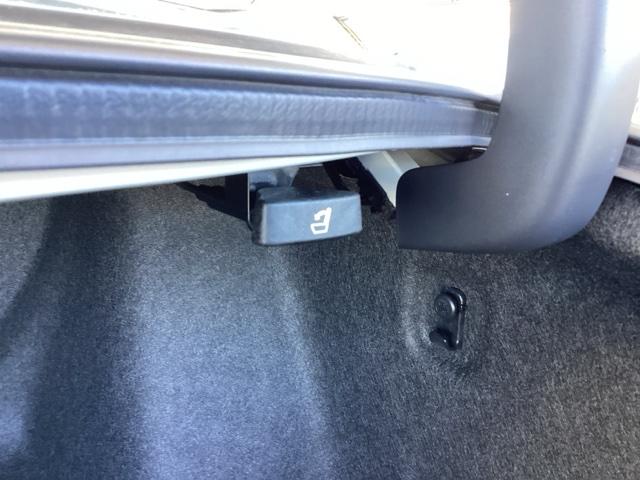 アコード ＥＸ　純正メモリーナビ　本革Ｐシート　Ｓルーフ　カーテンエアバッグ　イモビ　追突軽減ブレーキ　オートエアコン　ＬＥＤヘッドライト　パワ－シ－ト　皮シート　横滑り防止装置　地デジフルセグ　スマキー　ＵＳＢ接続（71枚目）