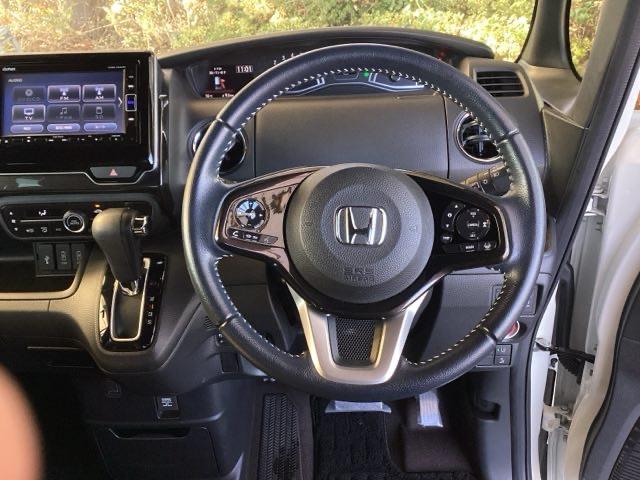 Ｎ－ＢＯＸカスタム Ｇ・Ｌターボホンダセンシング　純正ナビ　フルセグ　リアカメラ　両側ＰＷスライドドア　Ｂモニタ　Ｉストップ　セキュリティー　ＵＳＢ接続　クルーズコントロール　ナビＴＶ　キーレスエントリー　ＶＳＡ　ベンチＳ　ＬＥＤランプ　ターボモデル（18枚目）