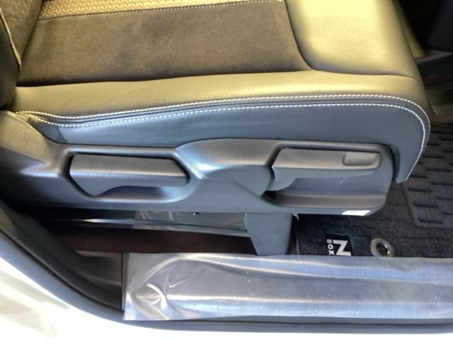 Ｎ－ＢＯＸカスタム Ｇ・Ｌターボホンダセンシング　純正ナビ　フルセグ　リアカメラ　両側ＰＷスライドドア　Ｂモニタ　Ｉストップ　セキュリティー　ＵＳＢ接続　クルーズコントロール　ナビＴＶ　キーレスエントリー　ＶＳＡ　ベンチＳ　ＬＥＤランプ　ターボモデル（50枚目）