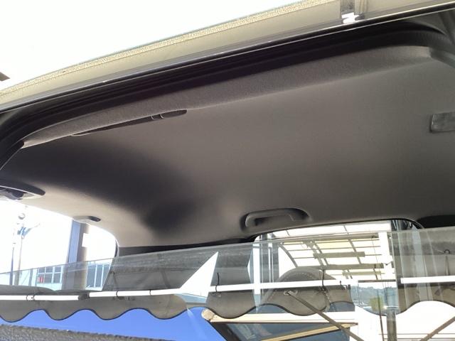 フィット ｅ：ＨＥＶクロスター　純正メモリーナビ　リアカメラ　ＥＴＣ　衝突回避システム　フルオートエアコン　整備記録簿　前後センサー　ＬＥＤランプ　エアバッグ　サイドエアバック　地デジ　オートクルーズコントロール　ＶＳＡ　ＵＳＢ（54枚目）