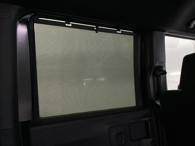 Ｎ－ＢＯＸカスタム ベースグレード　ＨｏｎｄａＣＯＮＮＥＣＴ対応純正メモリーナビ　ＣＭＢＳ　ベンチシート　オートエアコン　スマートキ　ＬＥＤ　盗難防止装置　クルコン　ＥＴＣ　バックカメラ　フルセグＴＶ　パワーステアリング　エアバッグ（31枚目）