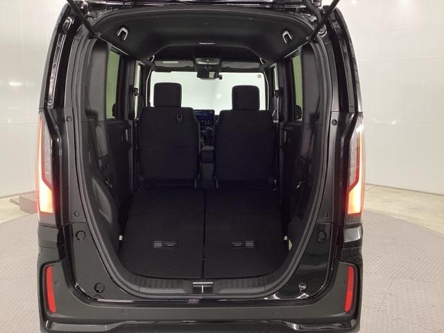 Ｎ－ＢＯＸカスタム ベースグレード　ＨｏｎｄａＣＯＮＮＥＣＴ対応純正メモリーナビ　ＣＭＢＳ　ベンチシート　オートエアコン　スマートキ　ＬＥＤ　盗難防止装置　クルコン　ＥＴＣ　バックカメラ　フルセグＴＶ　パワーステアリング　エアバッグ（33枚目）