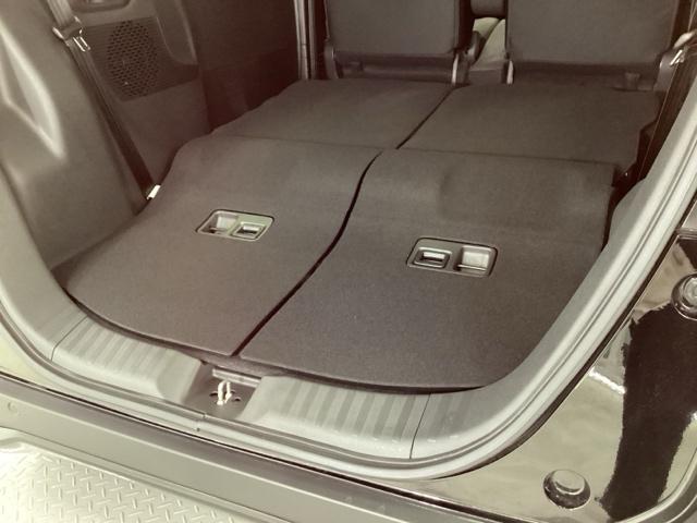 Ｎ－ＢＯＸカスタム ベースグレード　ＨｏｎｄａＣＯＮＮＥＣＴ対応純正メモリーナビ　ＣＭＢＳ　ベンチシート　オートエアコン　スマートキ　ＬＥＤ　盗難防止装置　クルコン　ＥＴＣ　バックカメラ　フルセグＴＶ　パワーステアリング　エアバッグ（34枚目）