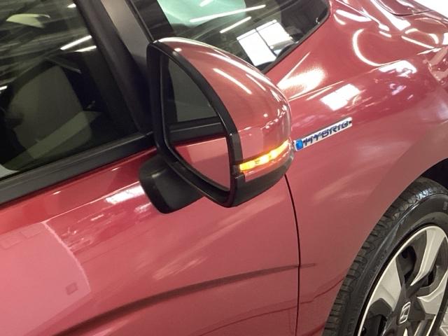 フィットハイブリッド F 純正ナビ フルセグ リアカメラ 地デジTV ナビTV 横滑り防止装置 フルオートエアコン イモビライザー キーフリーシステム 全席パワーウインドウ パワーステアリング アクティブクルーズ ABS(29枚目)