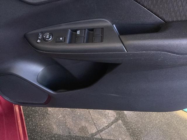 フィットハイブリッド F 純正ナビ フルセグ リアカメラ 地デジTV ナビTV 横滑り防止装置 フルオートエアコン イモビライザー キーフリーシステム 全席パワーウインドウ パワーステアリング アクティブクルーズ ABS(50枚目)