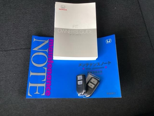 �����e�i���X�m�[�g�y�����L�^��z�A����������Ă��܂��B�X�}�[�g�L�[�̓o�b�O�Ȃǂɂ��܂����܂܃{�^������ŃG���W���̎n���E��~���ł��đ�ϕ֗��ł��B