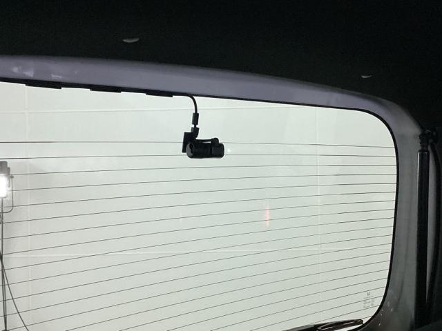 Ｎ－ＢＯＸカスタム ベースグレード　ＨｏｎｄａＣＯＮＮＥＣＴ対応純正メモリーナビ　ドラレコ　Ｗ電動ドア　ＵＳＢ接続　ＣＭＢＳ　Ｄレコ　ベンチシート　オートエアコン　スマートキ　ＬＥＤ　盗難防止装置　クルコン　ＥＴＣ　バックカメラ　ＥＳＣ（13枚目）