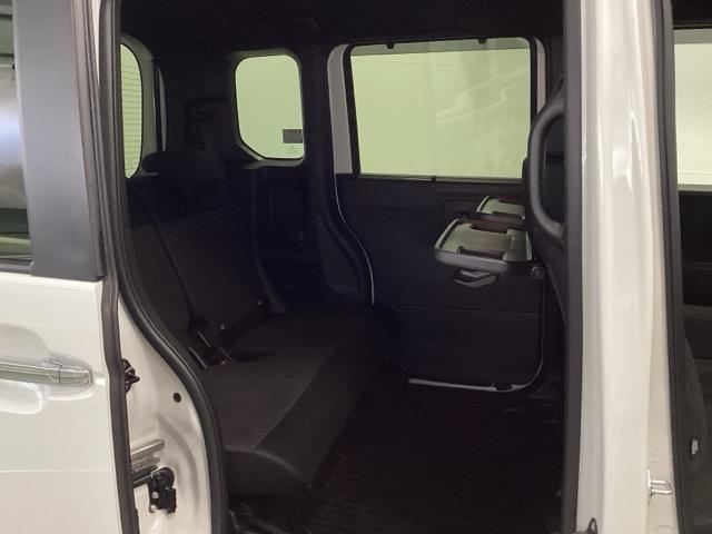 Ｎ－ＢＯＸカスタム ベースグレード　ＨｏｎｄａＣＯＮＮＥＣＴ対応純正メモリーナビ　ドラレコ　Ｗ電動ドア　ＵＳＢ接続　ＣＭＢＳ　Ｄレコ　ベンチシート　オートエアコン　スマートキ　ＬＥＤ　盗難防止装置　クルコン　ＥＴＣ　バックカメラ　ＥＳＣ（21枚目）