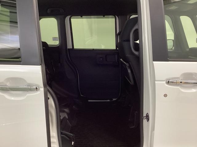 Ｎ－ＢＯＸカスタム ベースグレード　ＨｏｎｄａＣＯＮＮＥＣＴ対応純正メモリーナビ　ドラレコ　Ｗ電動ドア　ＵＳＢ接続　ＣＭＢＳ　Ｄレコ　ベンチシート　オートエアコン　スマートキ　ＬＥＤ　盗難防止装置　クルコン　ＥＴＣ　バックカメラ　ＥＳＣ（22枚目）