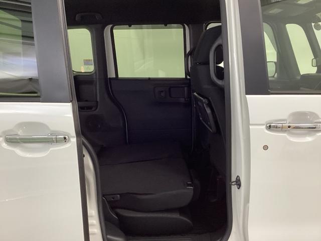 Ｎ－ＢＯＸカスタム ベースグレード　ＨｏｎｄａＣＯＮＮＥＣＴ対応純正メモリーナビ　ドラレコ　Ｗ電動ドア　ＵＳＢ接続　ＣＭＢＳ　Ｄレコ　ベンチシート　オートエアコン　スマートキ　ＬＥＤ　盗難防止装置　クルコン　ＥＴＣ　バックカメラ　ＥＳＣ（37枚目）