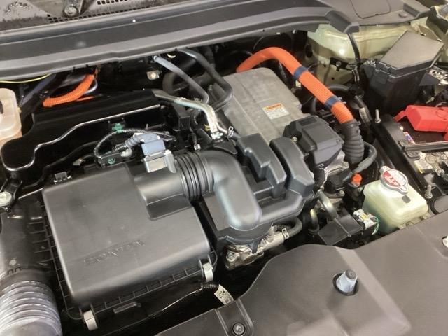 ヴェゼル ｅ：ＨＥＶＺ　純正ナビ　フルセグ　リアカメラ　地上デジタル　ＵＳＢ入力　ハンズフリーテールゲート　シートＨ　サイドエアＢ　パークセンサー　リヤカメラ　ＬＥＤヘットライト　ＥＳＣ　パワステ　ＡＡＣ　エアバック　ＡＢＳ（23枚目）