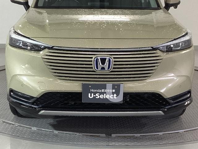 ヴェゼル ｅ：ＨＥＶＺ　純正ナビ　フルセグ　リアカメラ　地上デジタル　ＵＳＢ入力　ハンズフリーテールゲート　シートＨ　サイドエアＢ　パークセンサー　リヤカメラ　ＬＥＤヘットライト　ＥＳＣ　パワステ　ＡＡＣ　エアバック　ＡＢＳ（26枚目）