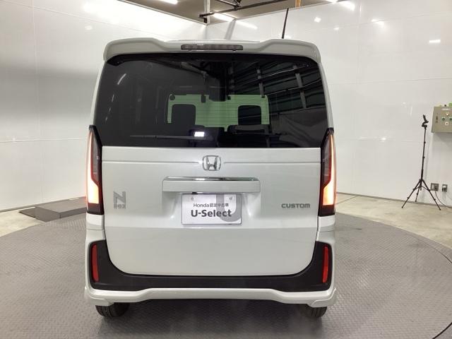 N-BOXカスタム ベースグレード 試乗車 メモリーナビ ドラレコ ETC Pソナー ナビテレビ レーダーブレーキサポート 地デジ対応 サイドエアバック 禁煙 Sヒータ スマートキー&プッシュスタート 横滑り防止 USB 盗難防止(9枚目)