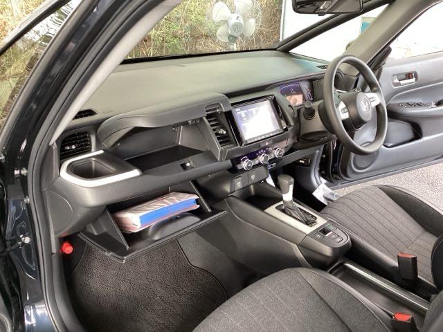 フィット ホーム メモリーナビ ドラレコ ETC リアカメラ カーテンエアバック サポカー LEDヘットライト オートクルーズ 前後障害物センサー 横滑り防止機能 アイドリングストップ フルセグTV 記録簿付 イモビ(33枚目)