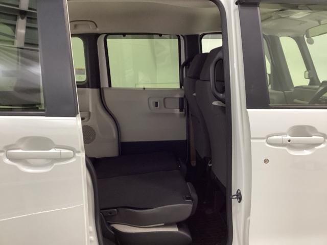 Ｎ－ＢＯＸ ベースグレード　試乗車　メモリーナビ　ドラレコ　ＥＴＣ　リアカメラ　アイスト　セキュリティアラーム　地デジＴＶ　誤発信抑制機能　キーレスエントリー　前席シートヒーター　ＵＳＢポート　バックカメラ付　スマートキ　ＥＳＣ（24枚目）