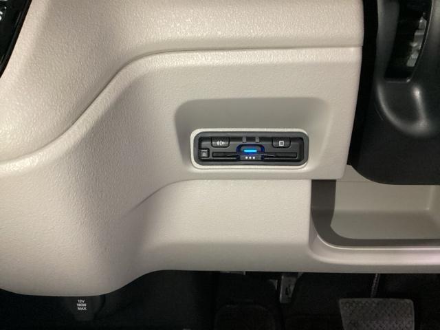 Ｎ－ＢＯＸ ベースグレード　ＨｏｎｄａＣＯＮＮＥＣＴ対応純正メモリーナビ　ドラレコ　アイスト　セキュリティアラーム　両側スライド　地デジＴＶ　誤発信抑制機能　キーレスエントリー　前席シートヒーター　ＵＳＢポート　バックカメラ付（12枚目）