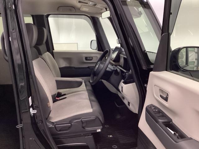 Ｎ－ＢＯＸ ベースグレード　ＨｏｎｄａＣＯＮＮＥＣＴ対応純正メモリーナビ　ドラレコ　アイスト　セキュリティアラーム　両側スライド　地デジＴＶ　誤発信抑制機能　キーレスエントリー　前席シートヒーター　ＵＳＢポート　バックカメラ付（19枚目）