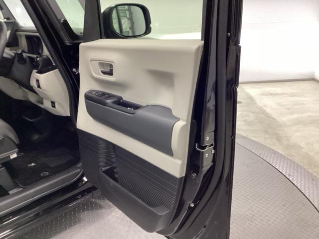 Ｎ－ＢＯＸ ベースグレード　ＨｏｎｄａＣＯＮＮＥＣＴ対応純正メモリーナビ　ドラレコ　アイスト　セキュリティアラーム　両側スライド　地デジＴＶ　誤発信抑制機能　キーレスエントリー　前席シートヒーター　ＵＳＢポート　バックカメラ付（31枚目）