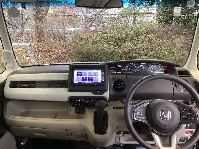 Ｎ－ＢＯＸ Ｇ・Ｌホンダセンシング　純正ナビ　片側電動スライドドア　ベンチＳ　スマートキープッシュスタート　両側スライド片側電動　ＤＶＤ可　ＰＳ　Ｓヒーター　ＵＳＢ接続　キーフリー　ＬＥＤ　オートクルーズ　パワーウィンド　ＥＴＣ車載器（3枚目）