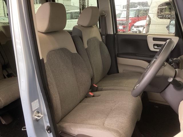 Ｎ－ＢＯＸ Ｇ・Ｌホンダセンシング　純正ナビ　片側電動スライドドア　ベンチＳ　スマートキープッシュスタート　両側スライド片側電動　ＤＶＤ可　ＰＳ　Ｓヒーター　ＵＳＢ接続　キーフリー　ＬＥＤ　オートクルーズ　パワーウィンド　ＥＴＣ車載器（19枚目）