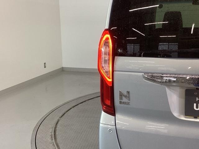 Ｎ－ＢＯＸ Ｇ・Ｌホンダセンシング　純正ナビ　片側電動スライドドア　ベンチＳ　スマートキープッシュスタート　両側スライド片側電動　ＤＶＤ可　ＰＳ　Ｓヒーター　ＵＳＢ接続　キーフリー　ＬＥＤ　オートクルーズ　パワーウィンド　ＥＴＣ車載器（33枚目）