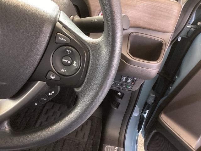 フリード Ｇ・ホンダセンシング　純正ナビ　フルセグ　７人乗り　Ｗ電動ドア　キーフリ　スマートキーシステム　イモビ　ＵＳＢポート　カラーバックモニター　横滑防止装置　ＬＥＤランプ　エアコン　クルコン　パワーウィンドウ　ドライブレコーダ（44枚目）