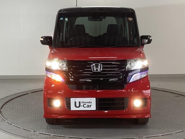 Ｎ－ＢＯＸカスタム ＧターボＳＳパッケージ　純正ナビ　あんしんパッケージ　スマートシティブレーキサポート　両側自動ドア　サイドエアバック　イモビライザー　Ｗエアバック　バックモニター付き　フルオートエアコン　地デジフルセグＴＶ　エアロ　ナビＴＶ（6枚目）