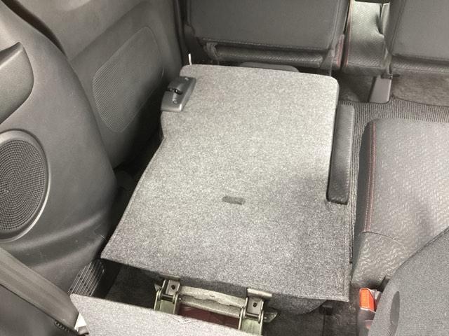 Ｎ－ＢＯＸカスタム ＧターボＳＳパッケージ　純正ナビ　あんしんパッケージ　スマートシティブレーキサポート　両側自動ドア　サイドエアバック　イモビライザー　Ｗエアバック　バックモニター付き　フルオートエアコン　地デジフルセグＴＶ　エアロ　ナビＴＶ（21枚目）