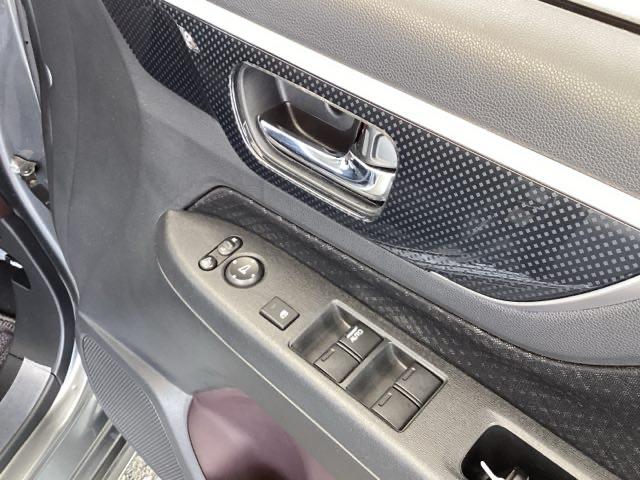 Ｎ－ＷＧＮカスタム Ｇ・ターボパッケージ　純正メモリーナビ　衝突低減ブレーキ　スマキー　ブレーキサポート　バックカメラ付き　記録簿　ナビＴＶ　Ｉストップ　ベンチＳ　サイドエアバック　ＤＶＤ再生可能　横滑防止　ＰＷ　パワステ　１セグＴＶ　ターボ（49枚目）