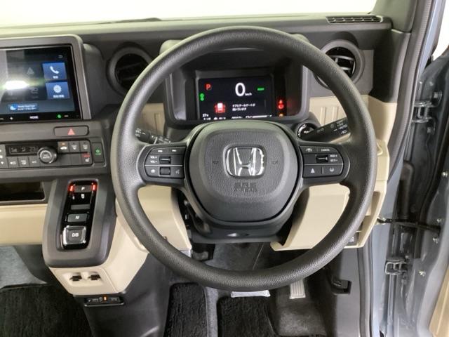 ��ɂȂ��ފ��o�̃X�e�A�����O�ł��B�����S�n�A�f�U�C�����A���쐫�ɂ���������A�C�e���ł��B