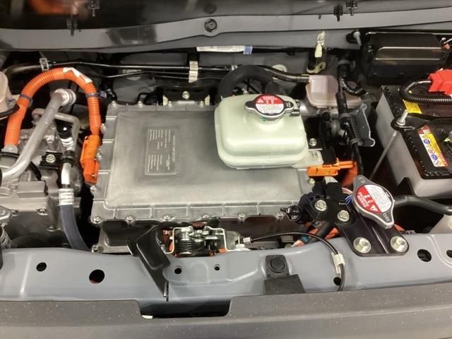 ���肾������X���[�Y�ɉ�������d�u�̓����𖁂������A�t���ύڂł��A�N�Z�����쎞�ɏd���������ɂ����A�y���ɑ���܂��B