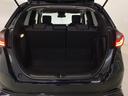 トランクの広さは、どうです、たくさんの荷物が積めますよ。
